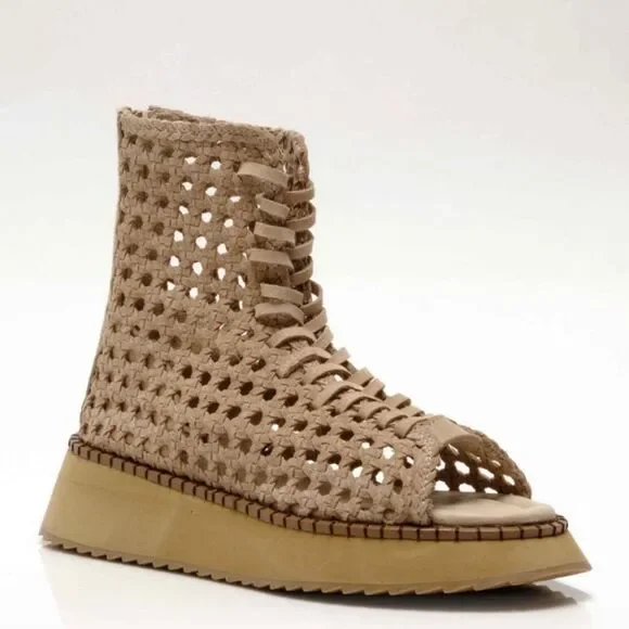 Free People Luca Lace Up Sandal in Creme Suede 7.5 NWOB